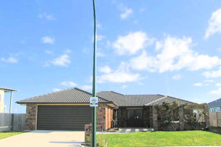 Photo of property in 21 Nicole Place, Papamoa Beach, Papamoa, 3118