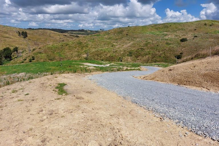 Photo of property in 610 Bickerstaffe Road, Maungaturoto, 0587