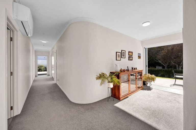 Photo of property in 15 Caplen Street, Hawera, 4610