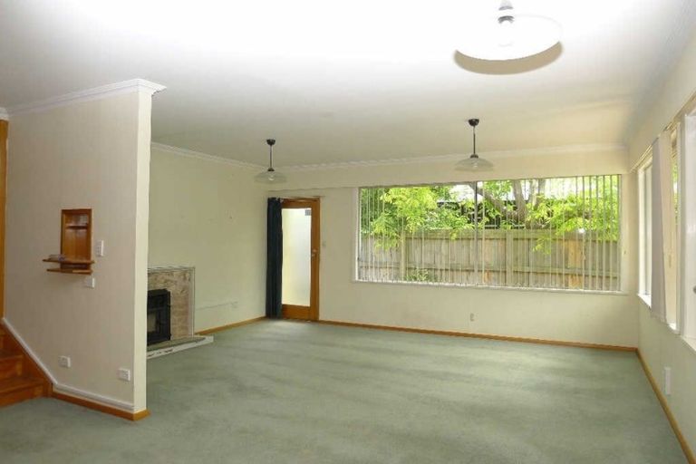 Photo of property in 178 Raumati Road, Raumati Beach, Paraparaumu, 5032