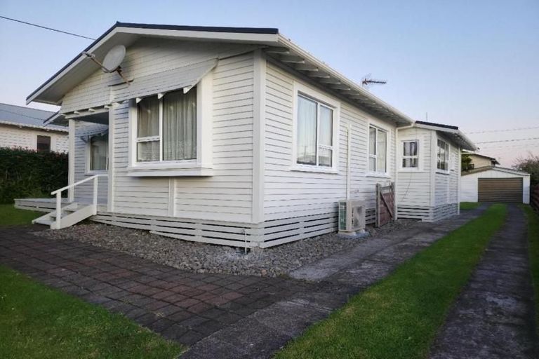 Photo of property in 22 Princes Street, Fitzroy, New Plymouth, 4312