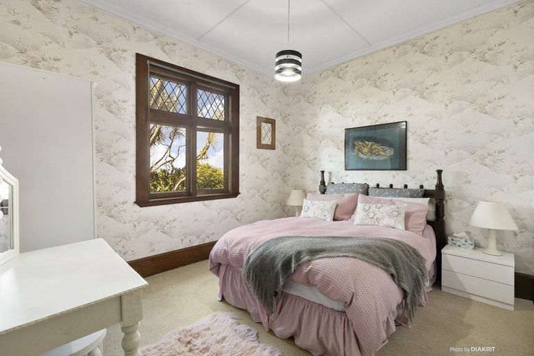 Photo of property in 37 Karepa Street, Brooklyn, Wellington, 6021