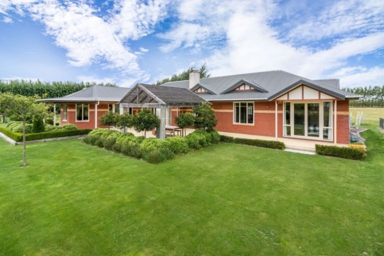 Photo of property in 287 Jarvis Road, Motukarara, Christchurch, 7674