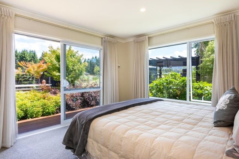 Photo of property in 500 Kinloch Road, Kinloch, Taupo, 3377