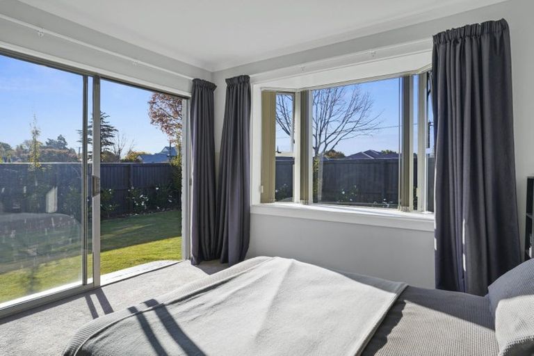 Photo of property in 515 Harewood Road, Harewood, Christchurch, 8051