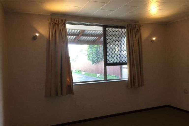 Photo of property in 2/63 Seddon Crescent, Marewa, Napier, 4110