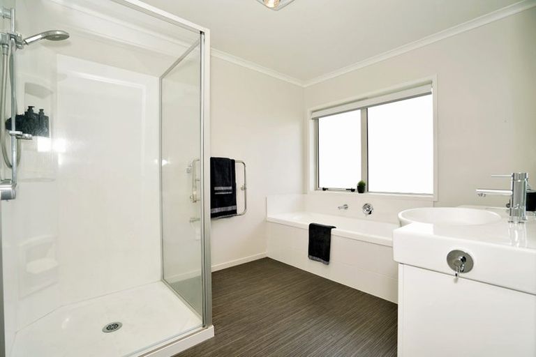 Photo of property in 12 Law Crescent, Horotiu, Hamilton, 3288