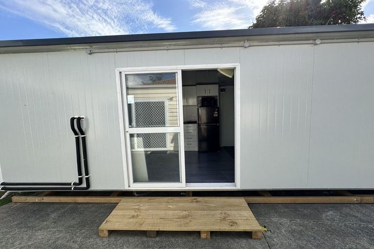 Photo of property in 133 Golfland Drive, Golflands, Auckland, 2013