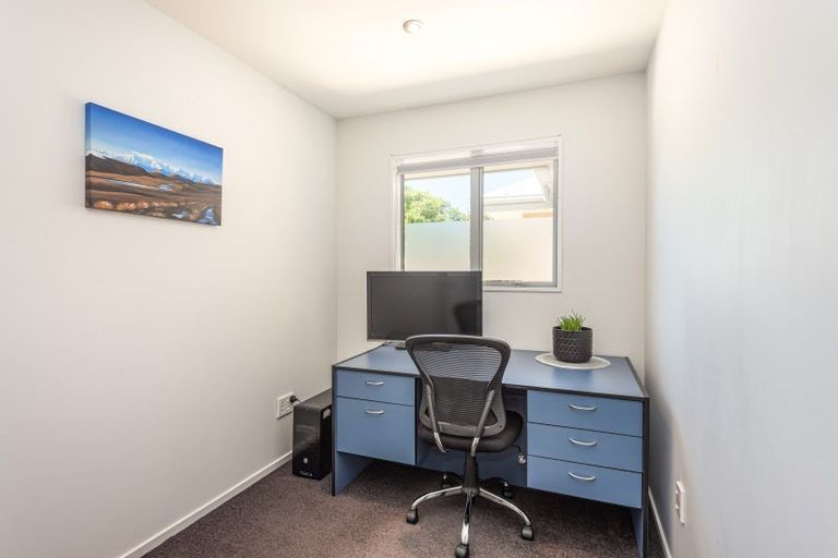 Photo of property in 3 Saddleback Green, Halswell, Christchurch, 8025