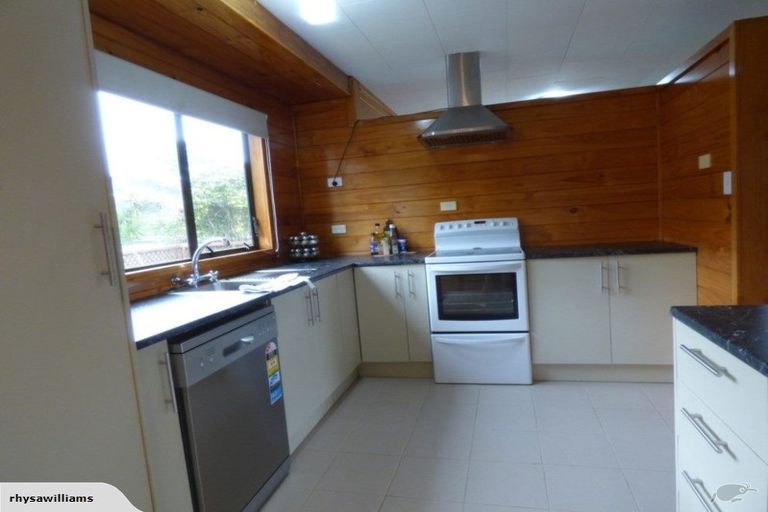 Photo of property in 9 Hobart Drive, Spotswood, New Plymouth, 4310