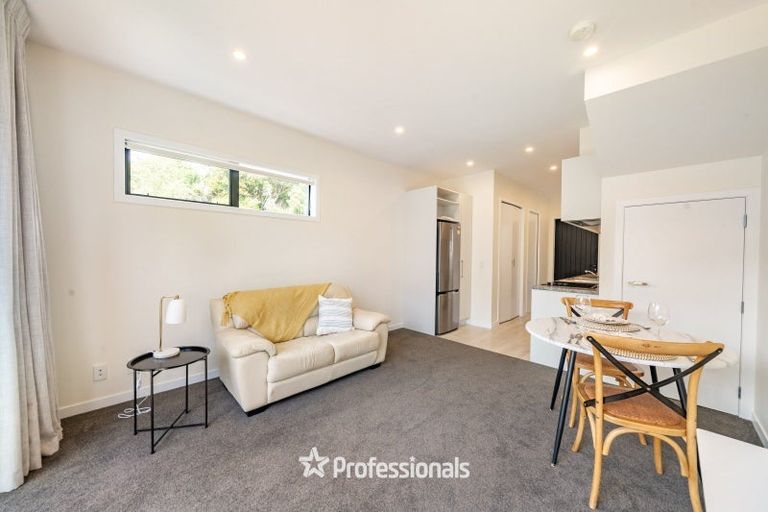 Photo of property in 1 Glen Evans Crescent, Fairfield, Lower Hutt, 5011
