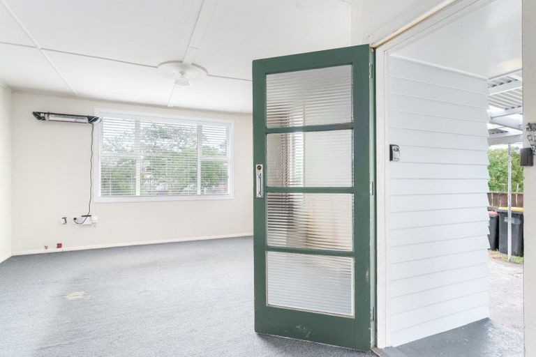 Photo of property in 238 High Street North, Carterton, 5713