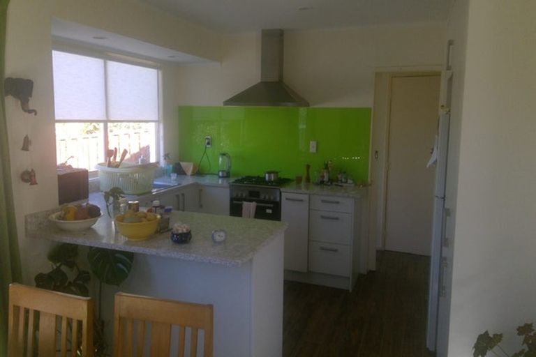Photo of property in 2/46 Colum Place, Bucklands Beach, Auckland, 2014