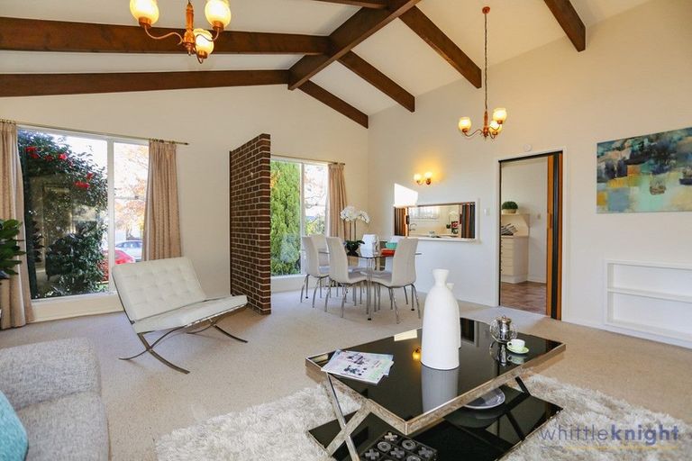 Photo of property in 5 Nanette Street, Upper Riccarton, Christchurch, 8041