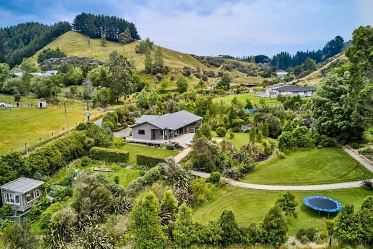 Photo of property in 101 Bulls Run Road, Moonshine Valley, Porirua, 5381