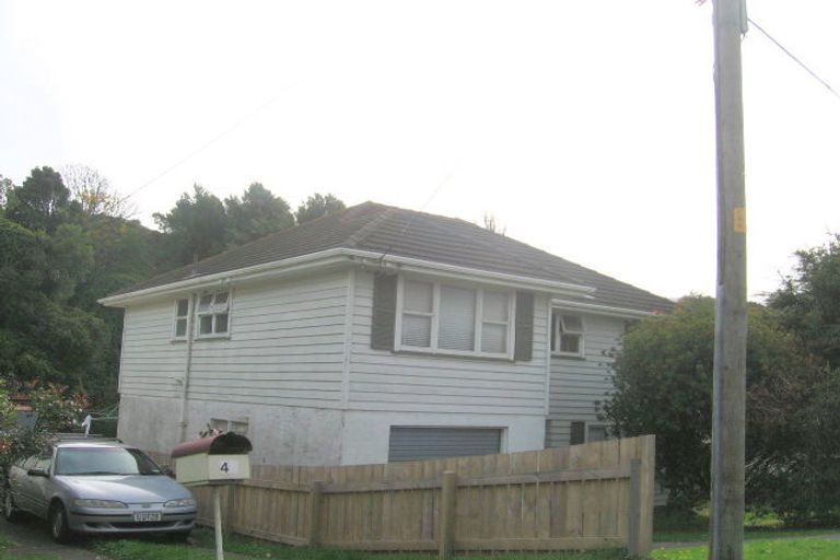 Photo of property in 46 Redwood Avenue, Tawa, Wellington, 5028
