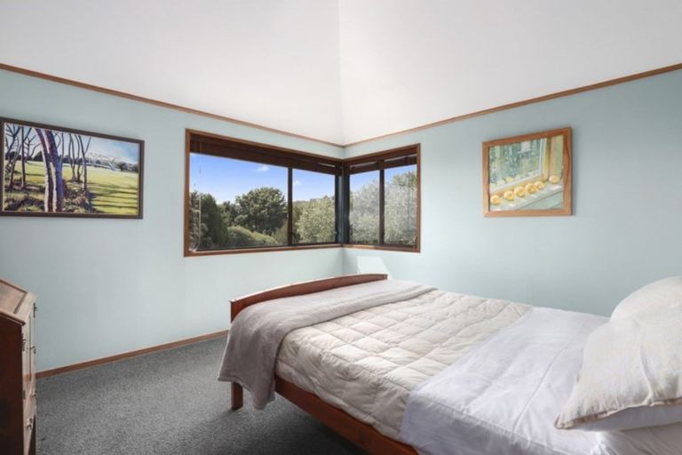 Photo of property in 26 Whaanga Road, Raglan, 3297