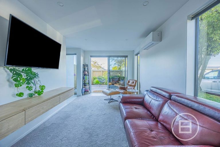 Photo of property in 1/17 Highsted Road, Bishopdale, Christchurch, 8053