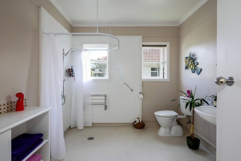 Photo of property in 3 Sunbury Street, Andersons Bay, Dunedin, 9013