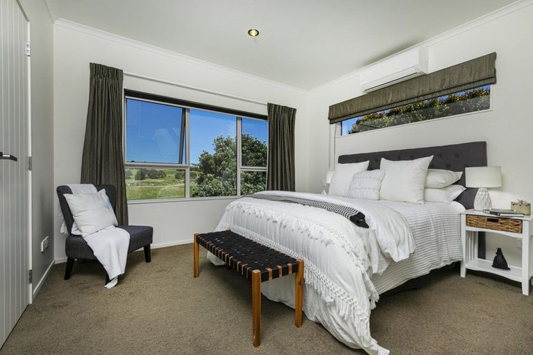 Photo of property in 31 Discovery Drive, Gulf Harbour, Whangaparaoa, 0930