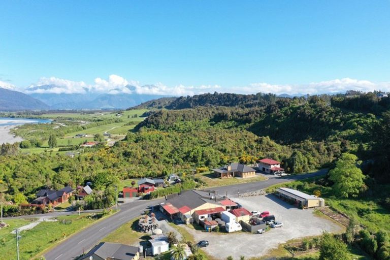 Photo of property in 226 Woodstock-rimu Road, Ruatapu, Hokitika, 7883