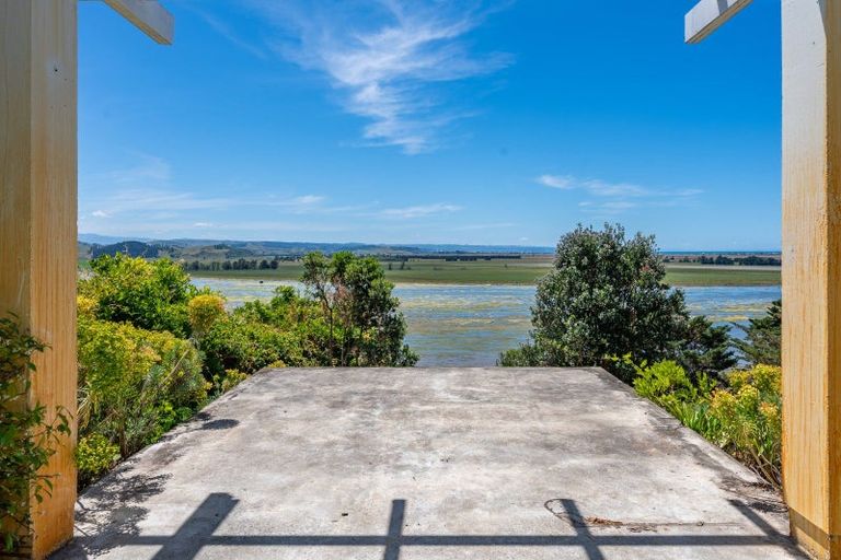 Photo of property in 290 Poraiti Road, Poraiti, Napier, 4182