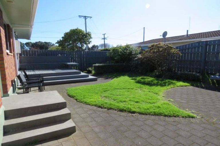 Photo of property in 36 Gilbert Street, New Plymouth, 4310