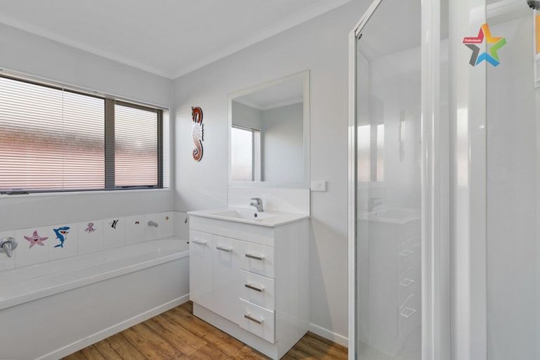 Photo of property in 8 Sun Valley Way, Wainuiomata, Lower Hutt, 5014