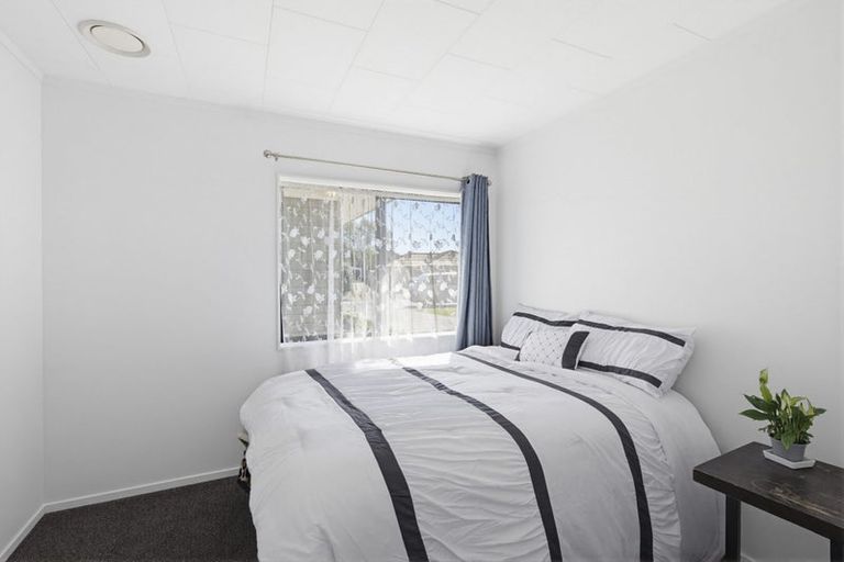 Photo of property in 108 Makarini Street, Paraparaumu, 5032