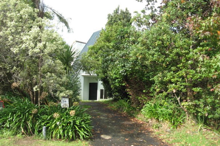 Photo of property in 29 Cairngorm Place, Highland Park, Auckland, 2010
