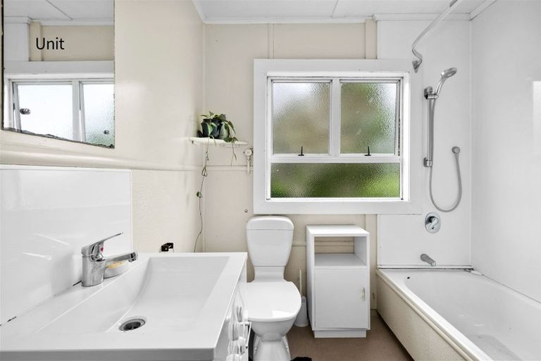 Photo of property in 48 George Street, Hikurangi, 0114