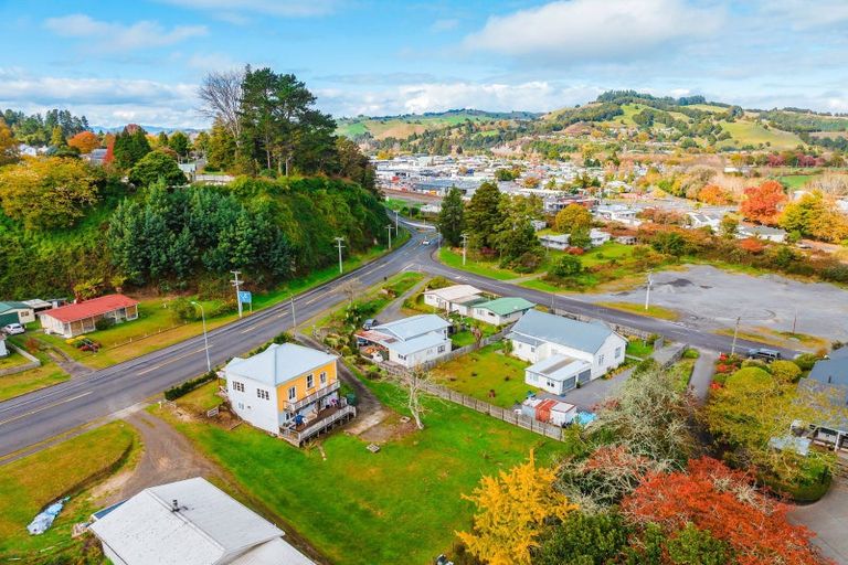 Photo of property in 12 Golf Road, Taumarunui, 3920