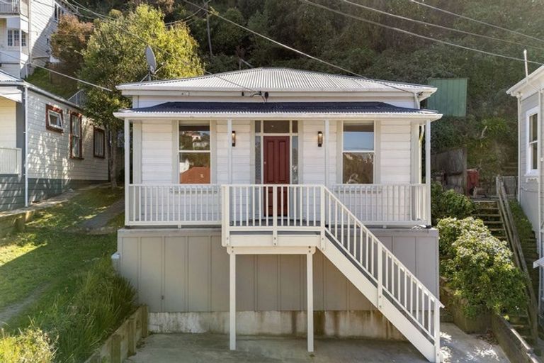 Photo of property in 38 Reuben Avenue, Brooklyn, Wellington, 6021