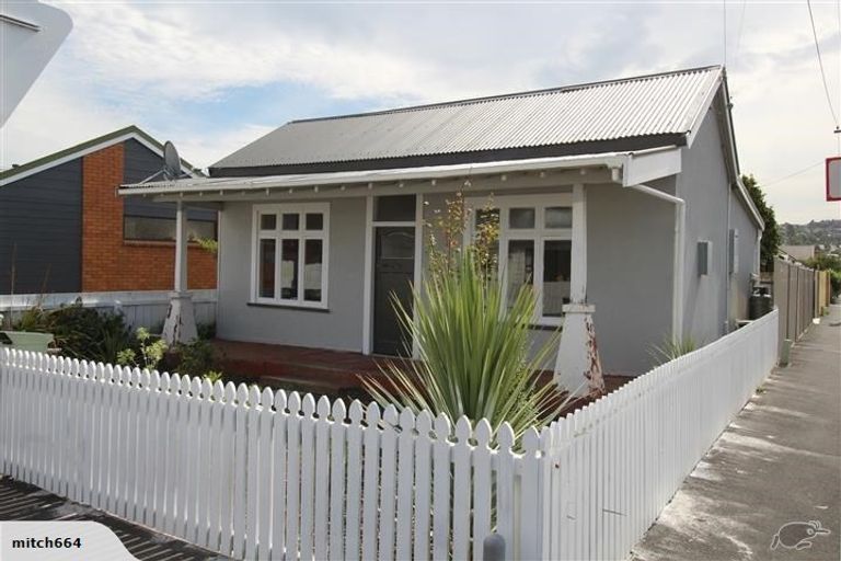 Photo of property in 42 Bathgate Street, South Dunedin, Dunedin, 9012