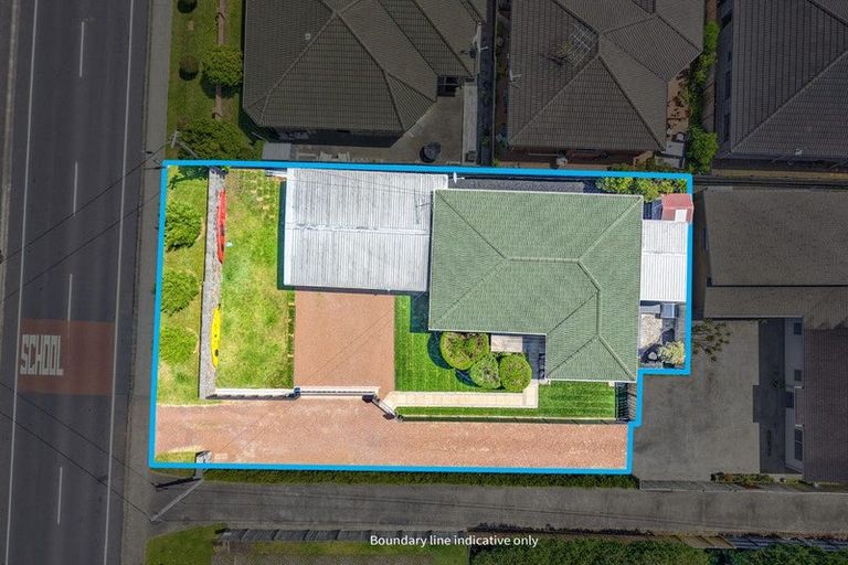 Photo of property in 31 Riverside Road, Orewa, 0931