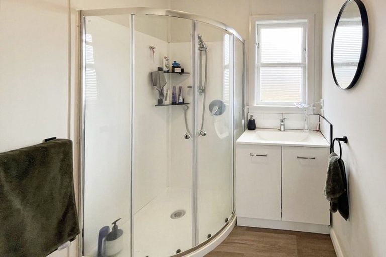 Photo of property in 20 Brightwater Terrace, Terrace End, Palmerston North, 4410