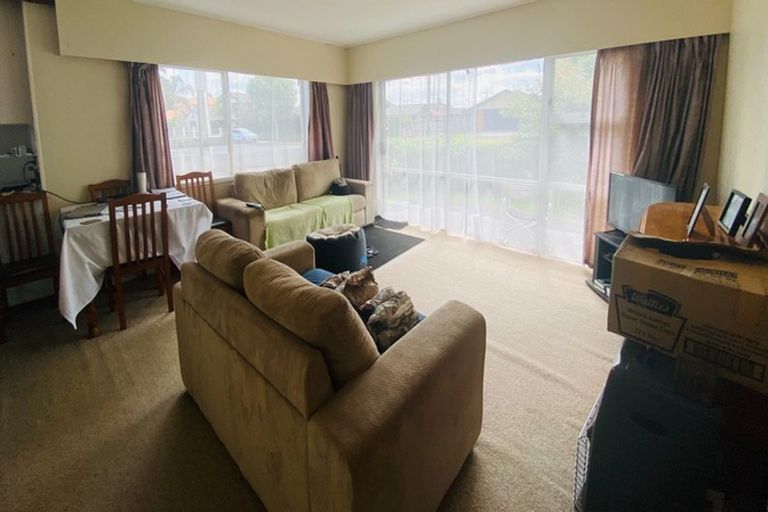 Photo of property in 142 Old Farm Road, Hamilton East, Hamilton, 3216