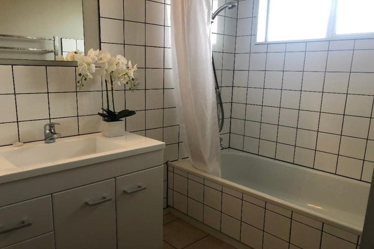 Photo of property in 1/149 Te Heuheu Street, Taupo, 3330