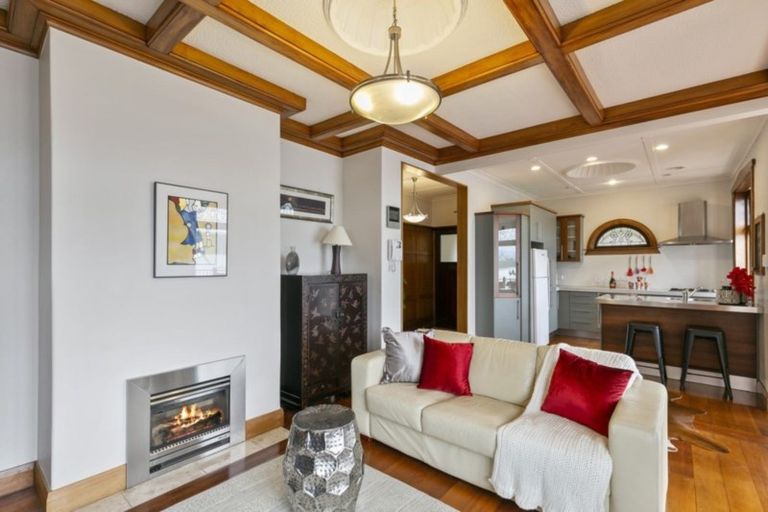 Photo of property in 450 Evans Bay Parade, Hataitai, Wellington, 6021