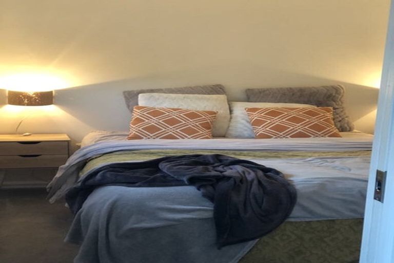 Photo of property in 72 Albany Highway, Greenhithe, Auckland, 0632