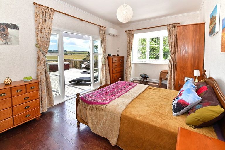 Photo of property in 2083 State Highway 16, Helensville, 0875