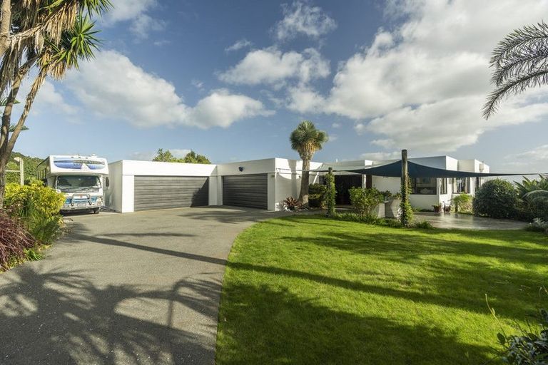 Photo of property in 14 The Heights, Whangarei Heads, Whangarei, 0174
