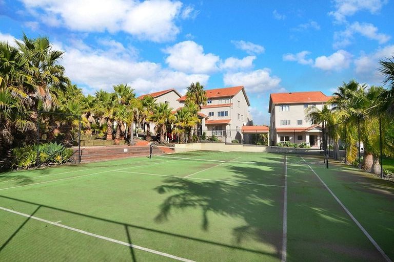 Photo of property in Santa Rosa, 60/340 Gulf Harbour Drive, Gulf Harbour, Whangaparaoa, 0930