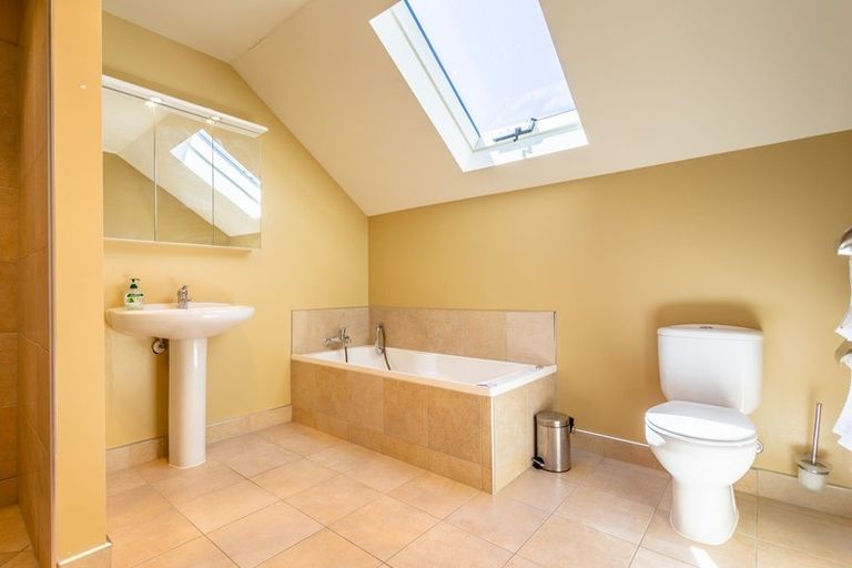 Photo of property in Heritage Village, 9 Villa Lane, Wanaka, 9382