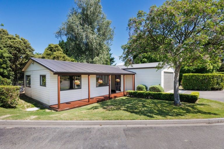 Photo of property in 443 Stoney Creek Road, Kelvin Grove, Palmerston North, 4470