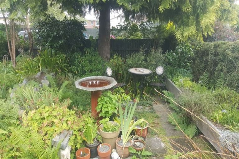 Photo of property in 4 Exeter Street, Waimate, 7924