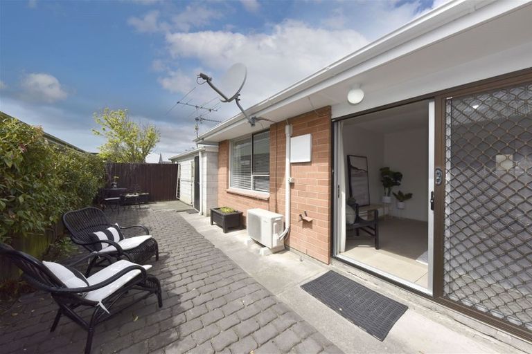Photo of property in 1/26 Trafalgar Street, St Albans, Christchurch, 8014