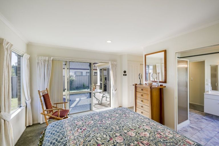 Photo of property in 25 Beaufort Mews, Taradale, Napier, 4112