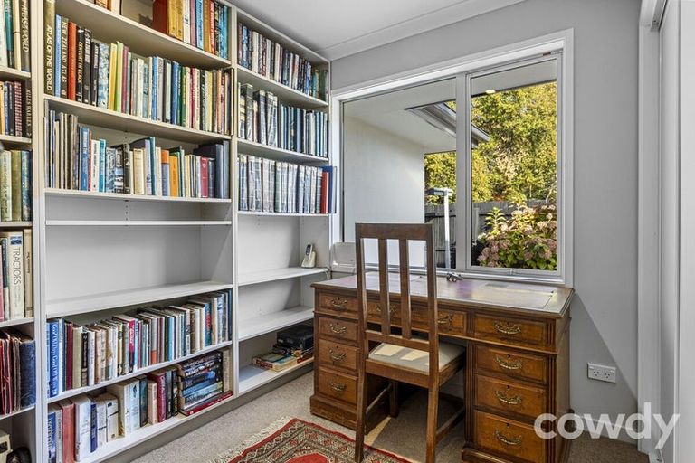 Photo of property in 7a Girvan Street, Fendalton, Christchurch, 8041