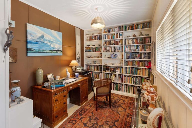 Photo of property in 13 Milne Street, Marton, 4710